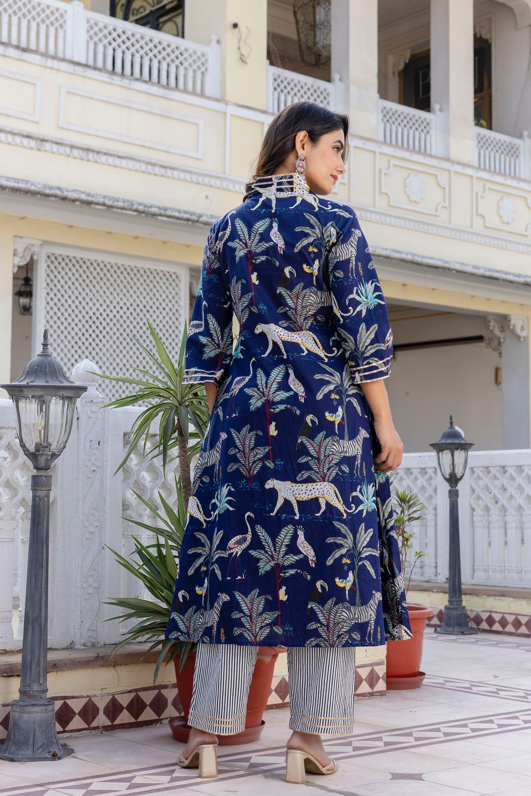 Green and Blue Hand Block Tiger Print Cotton Kurta Set