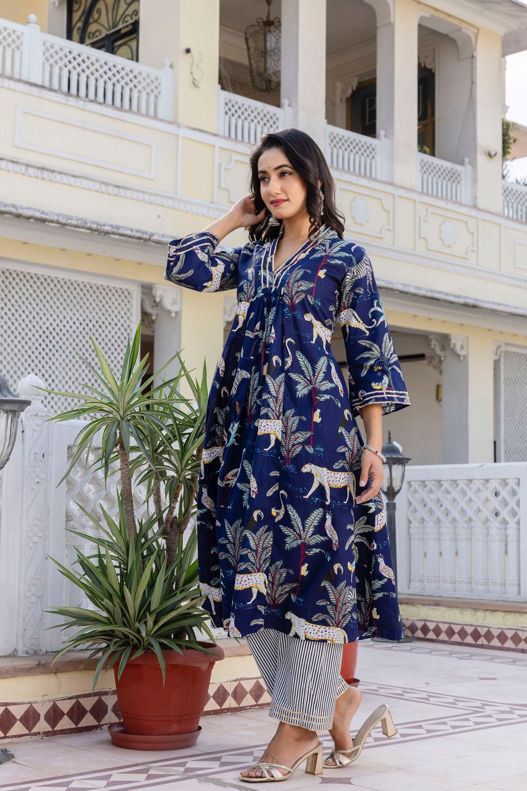 Green and Blue Hand Block Tiger Print Cotton Kurta Set